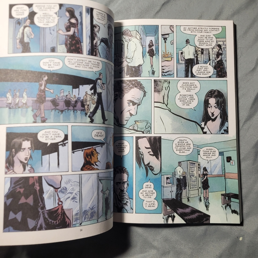 DAYTRIPPER - Picture 3 of 4